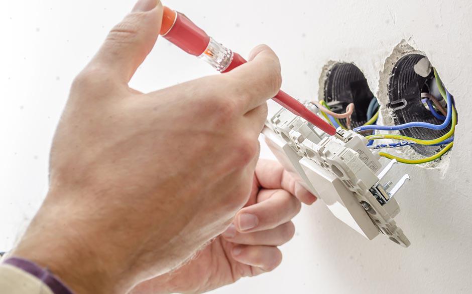 recherche électricien Beauvais